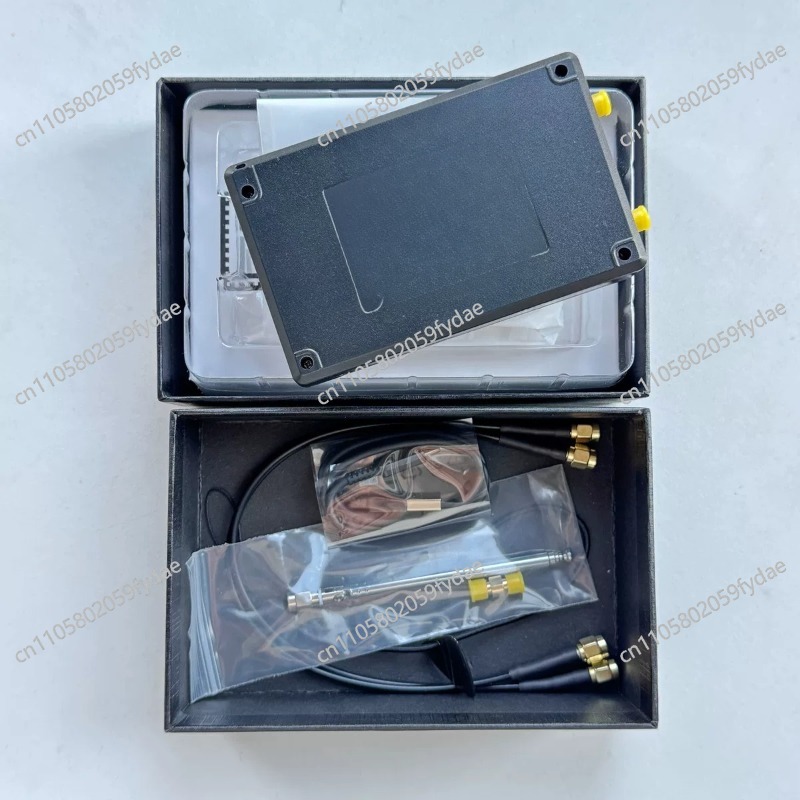 New Ultra 100k-5.3GHz RF Signa - Signal Generator Spectrum Analyzer recension och pris